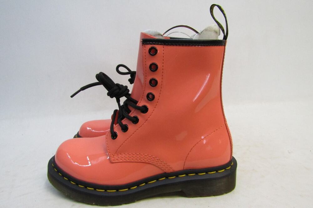 Dr. Martens Womens Size 6 M Salmon Light Pink Patent Leather 8 Eye Ankle Boots